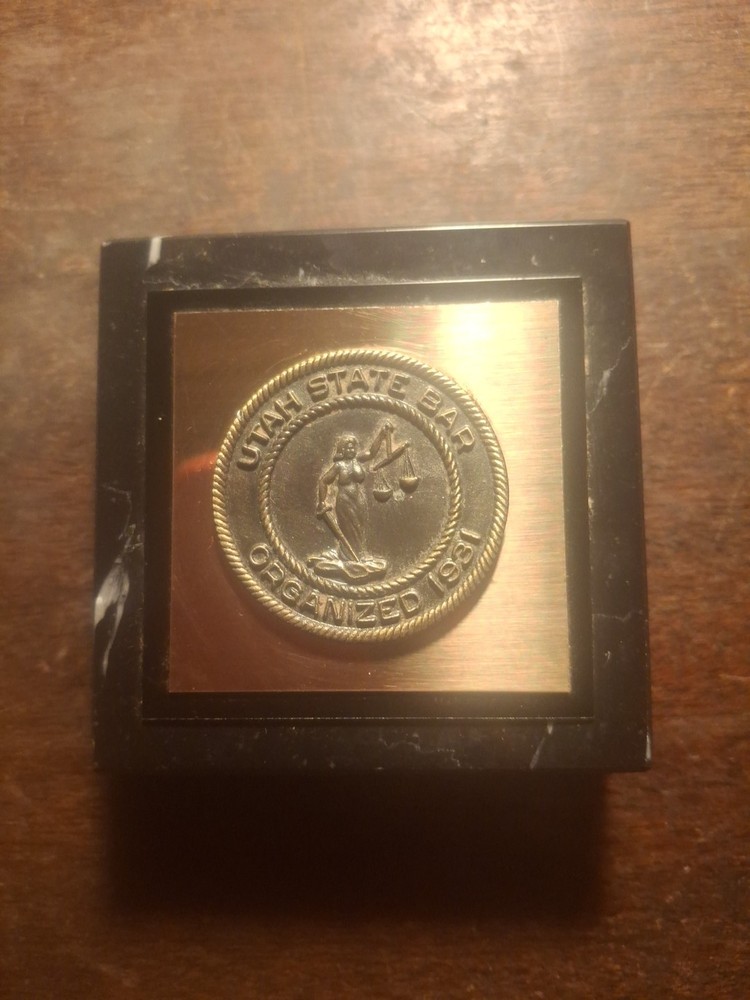 Utah State Bar Organized 1931 3″ x 3″ Polished Black Marble Paper Weight